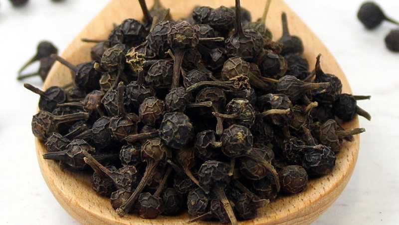 Cubebs, Asofatida, Aloes, Coral-tree 